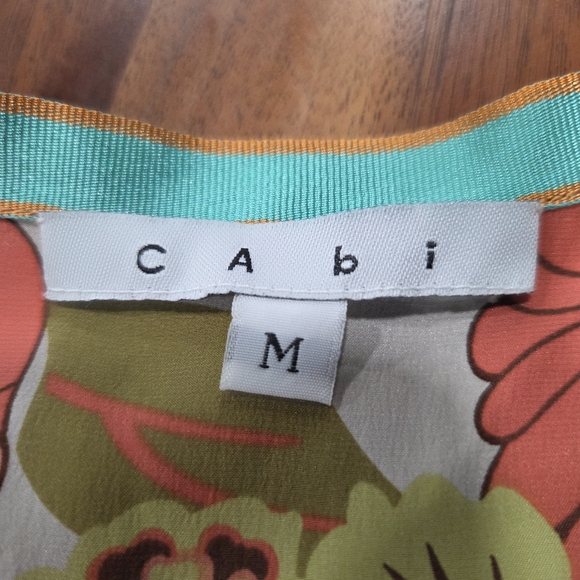 CAbi 100% Silk Floral Geometric Pattern Tie Front Kimono Size Medium - Picture 7 of 11